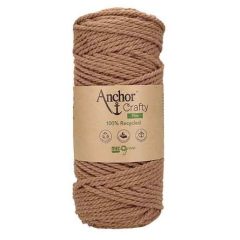 Crafty - Fine - Barna