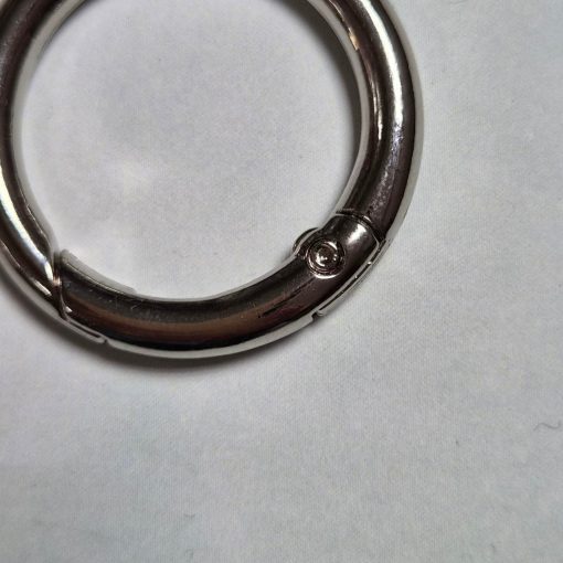 Ezüst színű nyitható karika - 2,5 cm