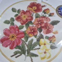 DMC keresztszemes készlet - Roses Sauvages