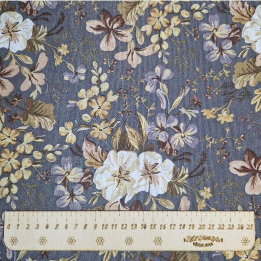 Szürke virágos textil