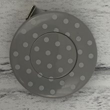 Pöttyös mérőszalag