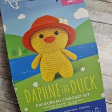 Anchor - Daphne the duck - Amigurumi egységcsomag eszközökkel