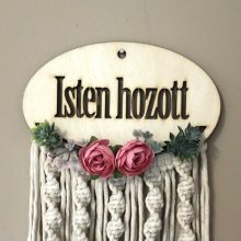 Makramé faalap - Isten hozott felirattal