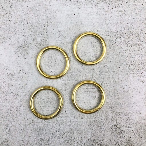 Arany színű fém karika - 2 cm-től