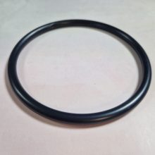 Műanyag karika - Fekete - 13 cm