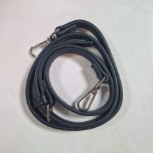 Ekobőr hosszú táskafül - fekete és ezüst