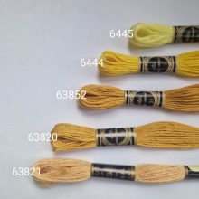 Venus  Mouliné osztott hímzőfonal - Sárgák